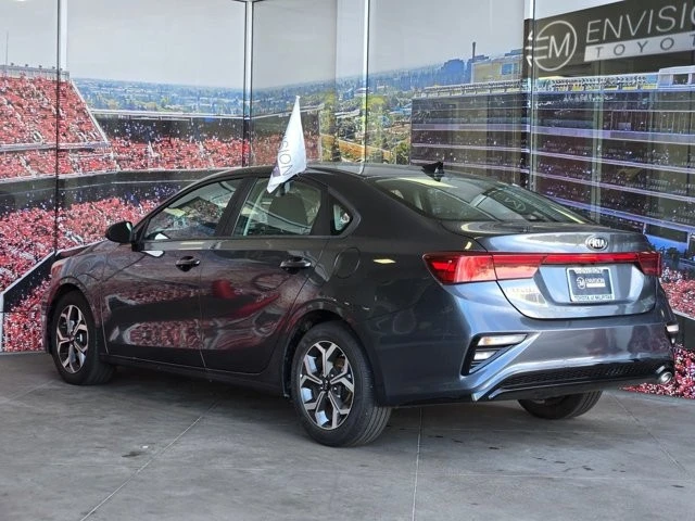 2021 Kia Forte - Image 5 of 12