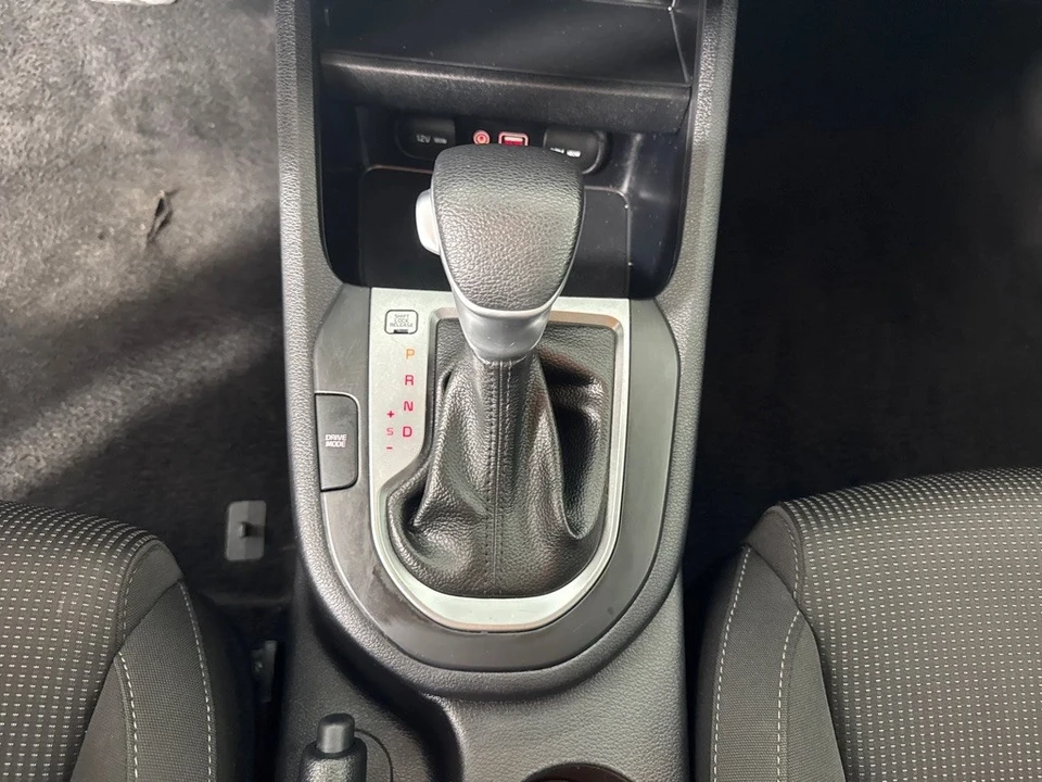 2021 Kia Forte - Image 19 of 21