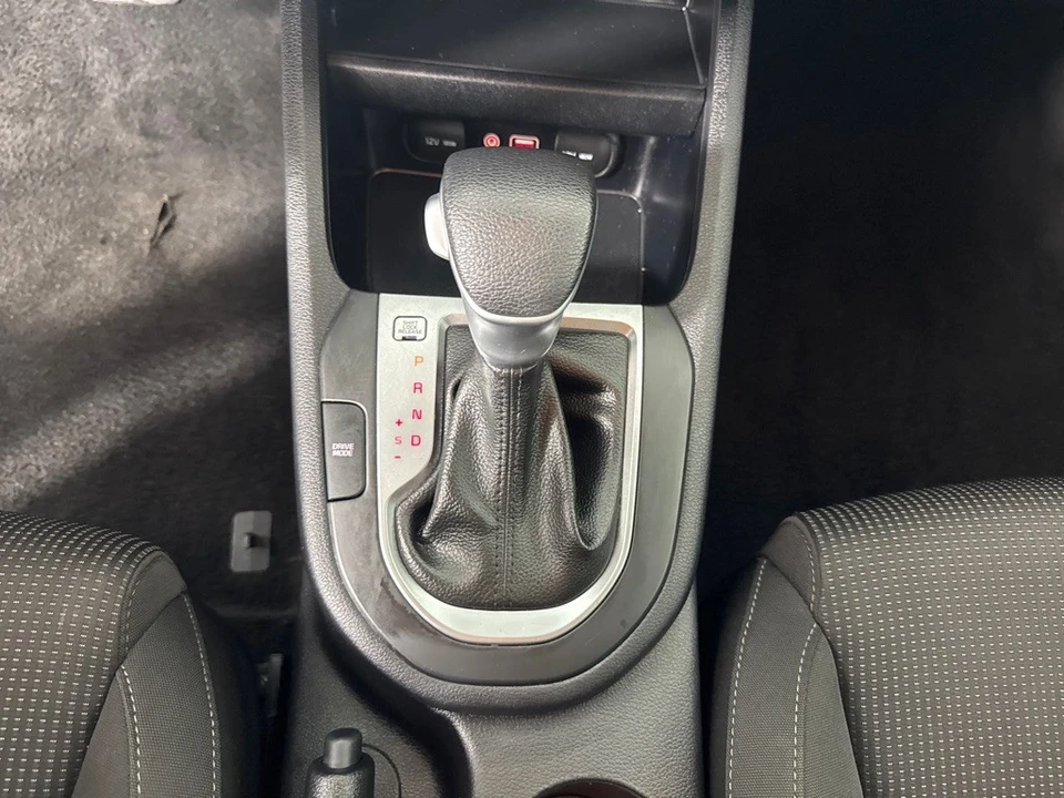 2021 Kia Forte - Image 19 of 21