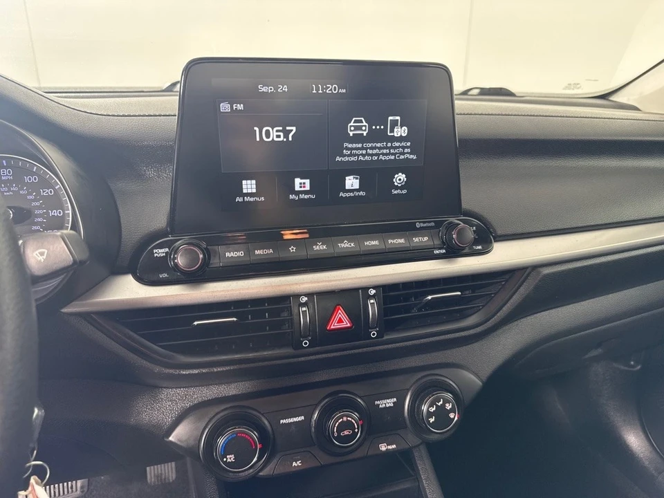 2021 Kia Forte - Image 17 of 21