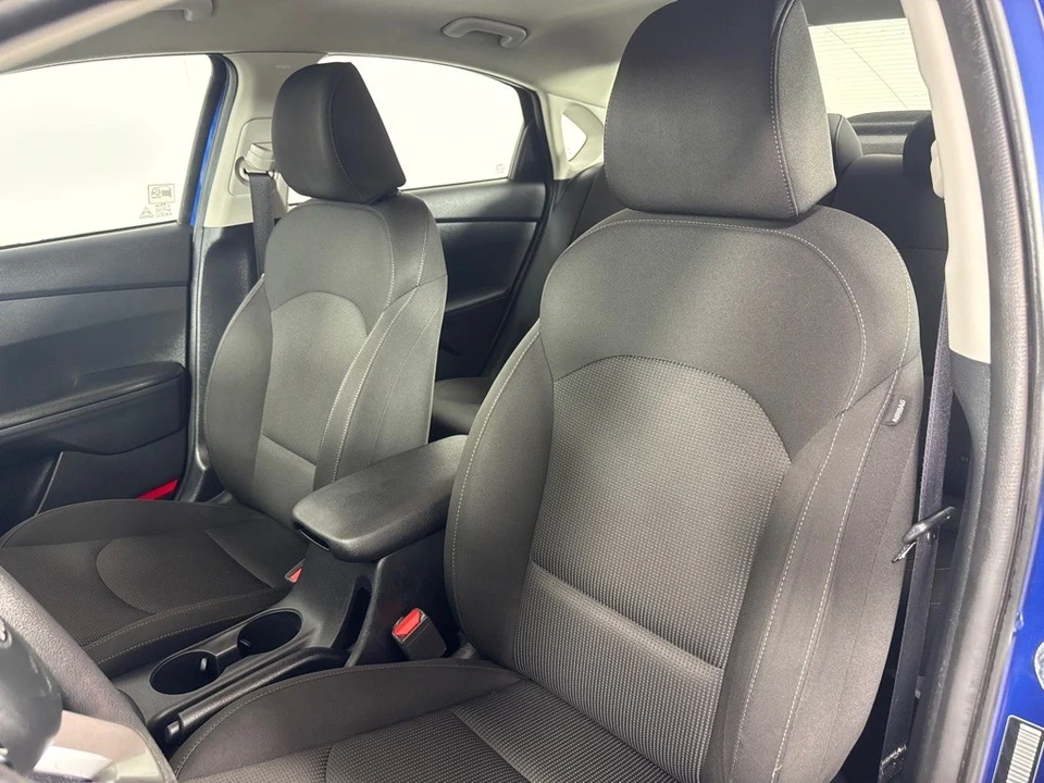 2021 Kia Forte - Image 14 of 21
