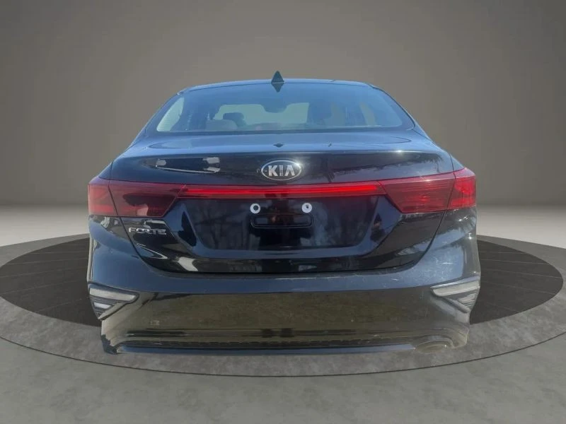 2021 Kia Forte - Image 6 of 12
