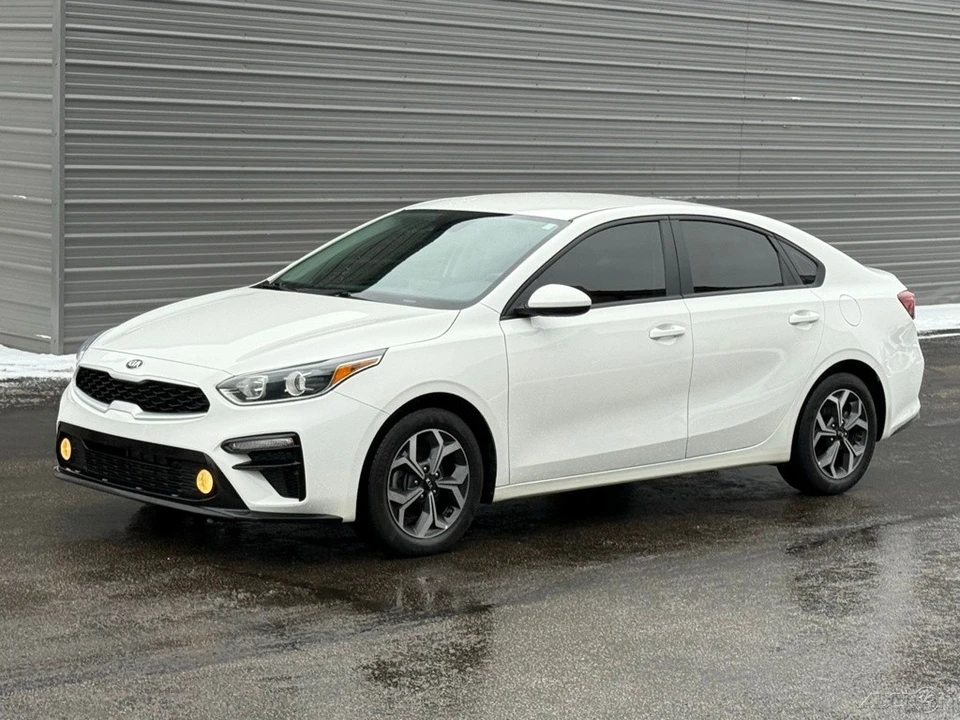 2021 Kia Forte - Image 7 of 12