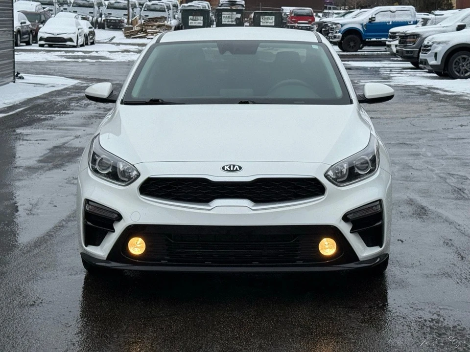 2021 Kia Forte - Image 8 of 12