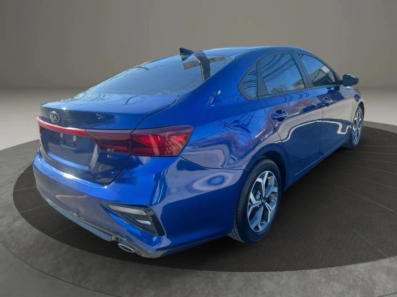 2021 Kia Forte - Image 5 of 12