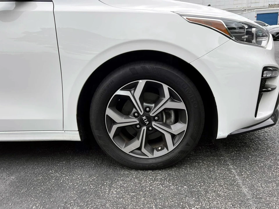 2021 Kia Forte - Image 6 of 21