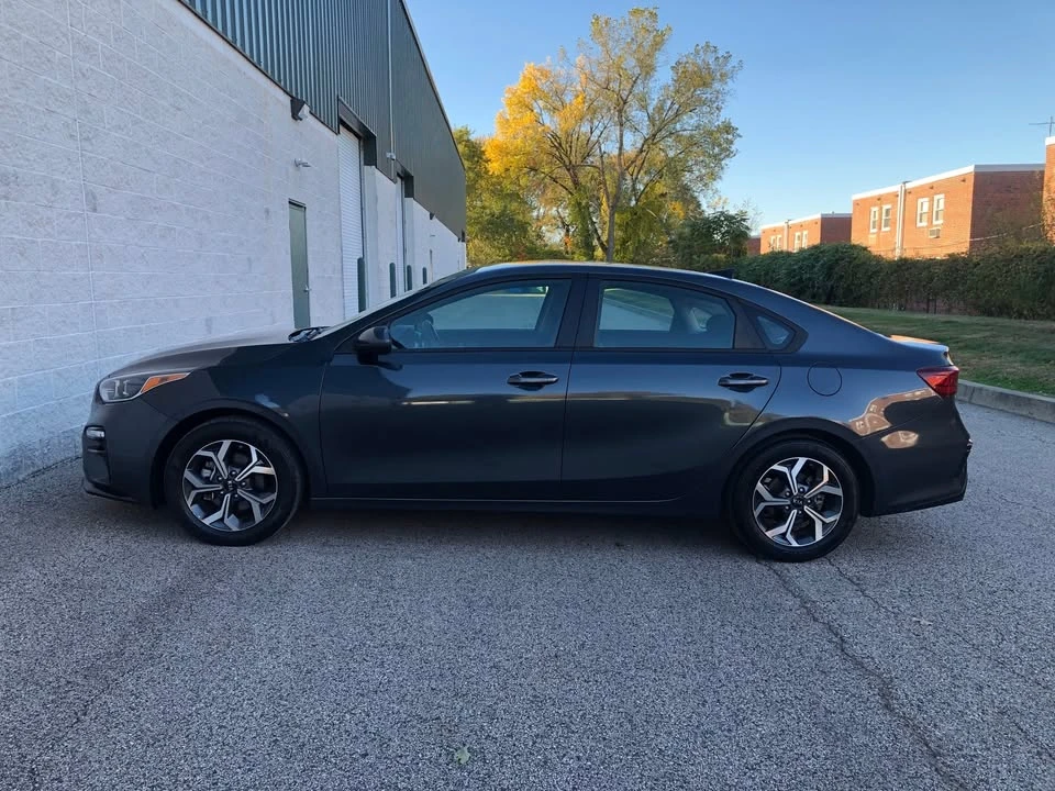 2021 Kia Forte - Image 8 of 20