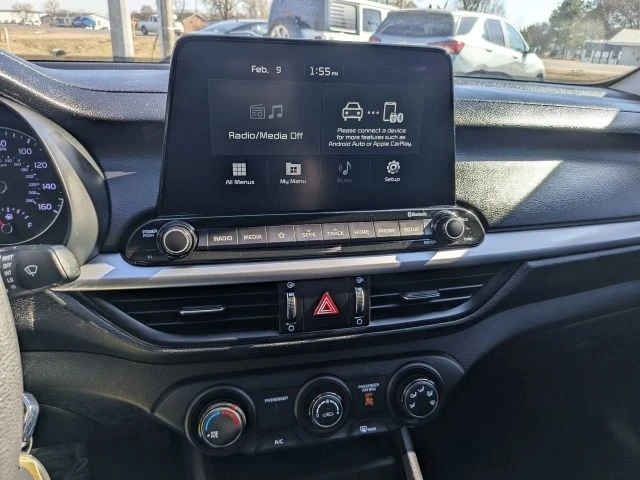 2021 Kia Forte - Image 13 of 19