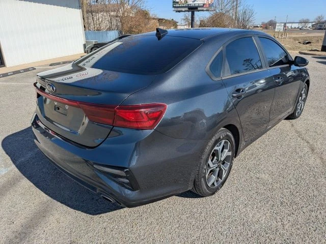 2021 Kia Forte - Image 7 of 19