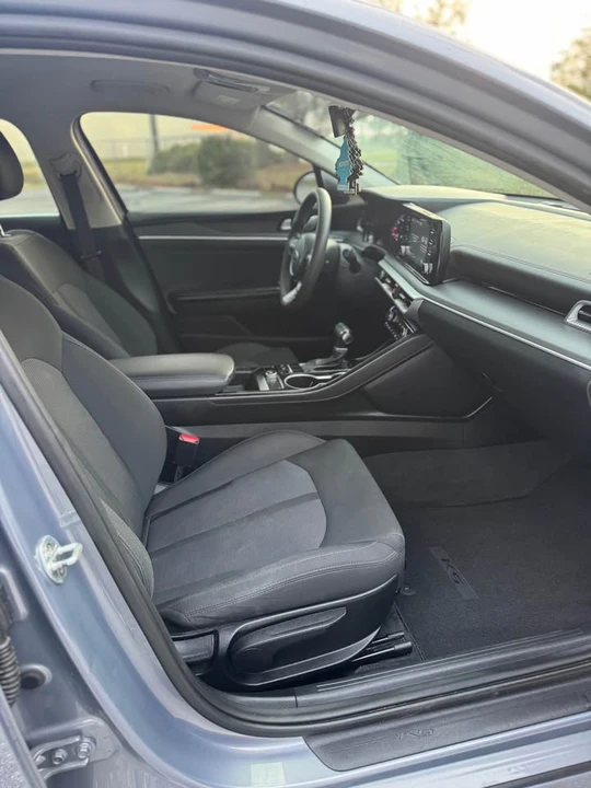 2021 Kia Optima/K5 - Image 9 of 15