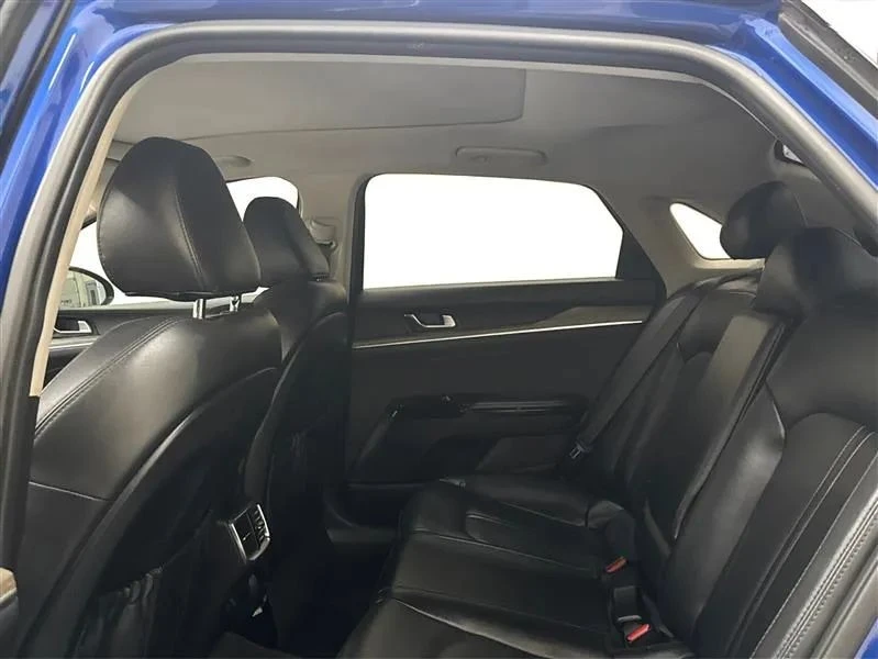 2021 Kia Optima/K5 - Image 10 of 12
