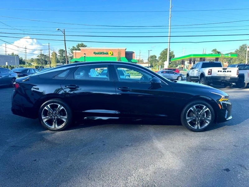 2021 Kia Optima/K5 - Image 8 of 12
