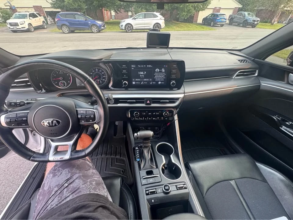 2021 Kia Optima/K5 - Image 8 of 10