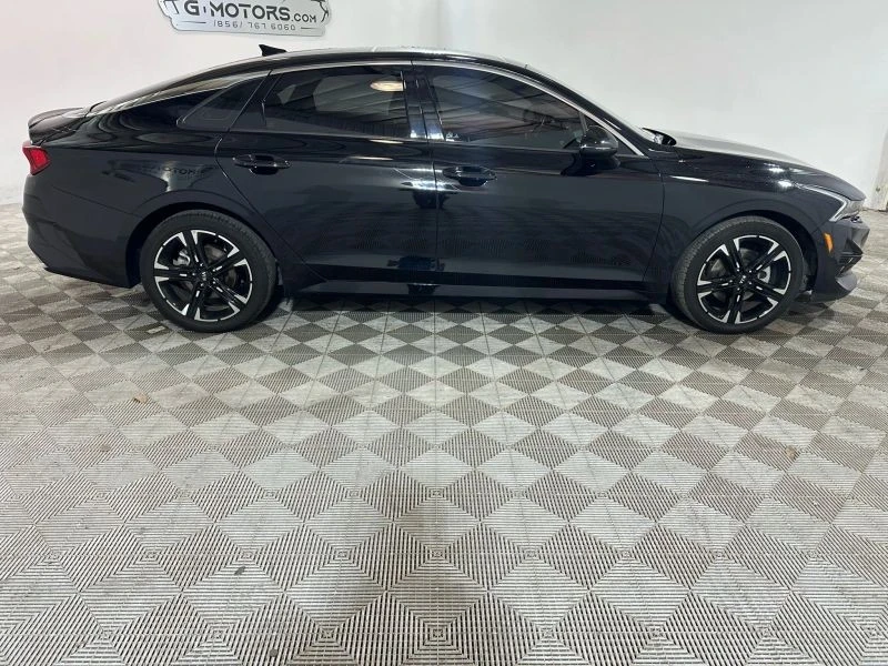 2021 Kia Optima/K5 - Image 8 of 12