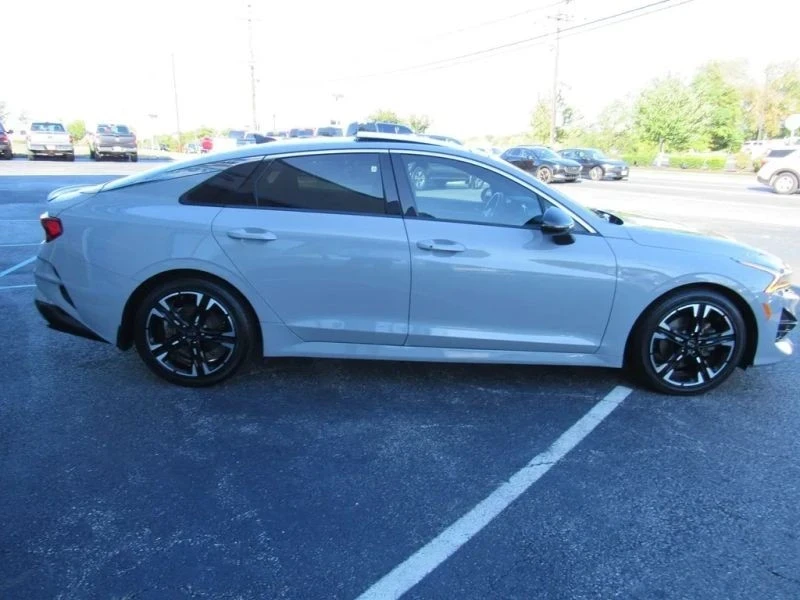 2021 Kia Optima/K5 - Image 9 of 12