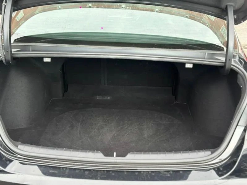 2021 Kia Optima/K5 - Image 10 of 12