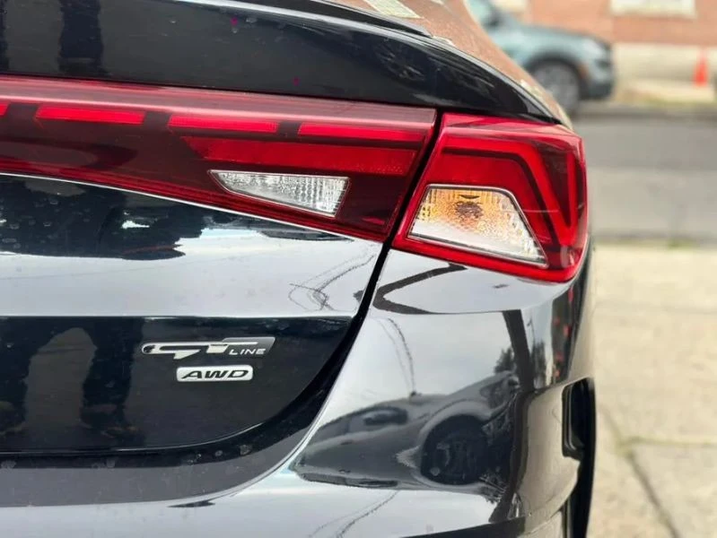 2021 Kia Optima/K5 - Image 8 of 12