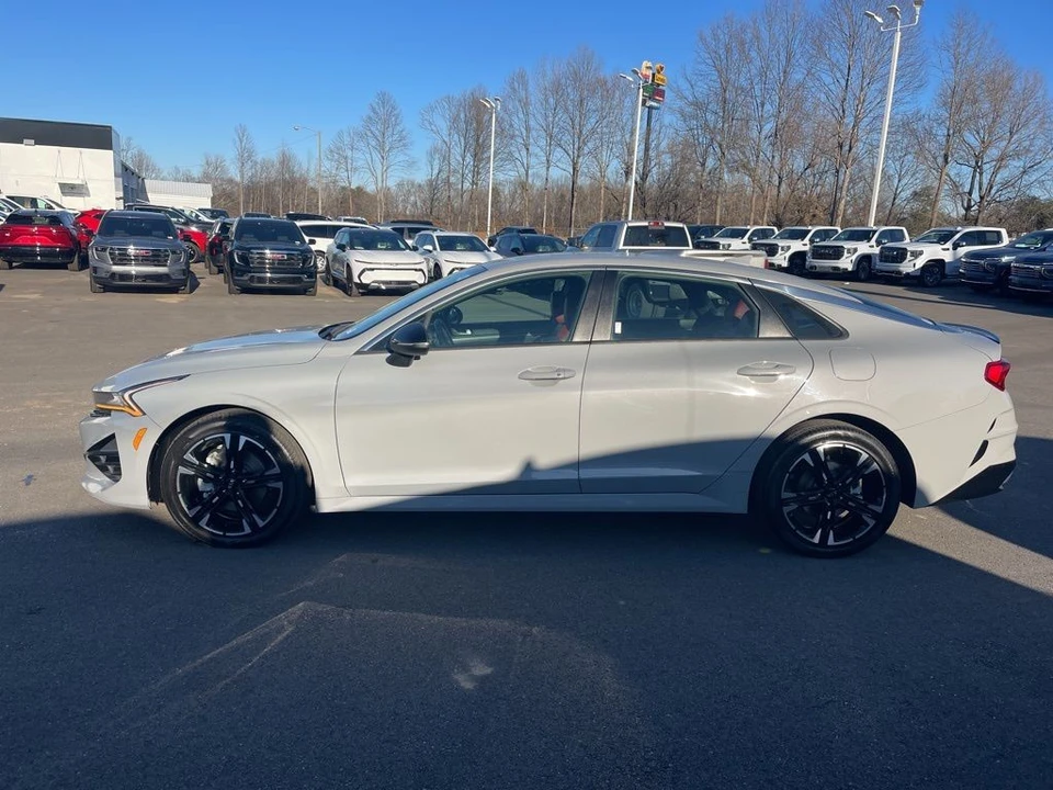 2021 Kia Optima/K5 - Image 2 of 12