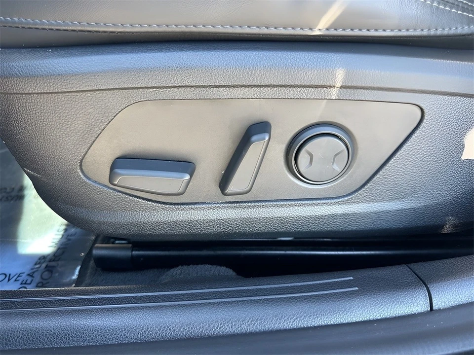 2021 Kia Optima/K5 - Image 10 of 12