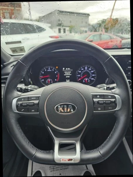 2021 Kia Optima/K5 - Image 10 of 12
