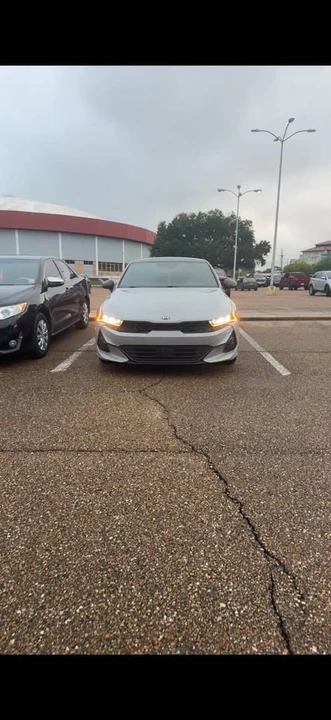 2021 Kia Optima/K5 - Image 2 of 7