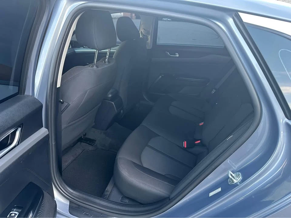 2021 Kia Optima/K5 - Image 9 of 17