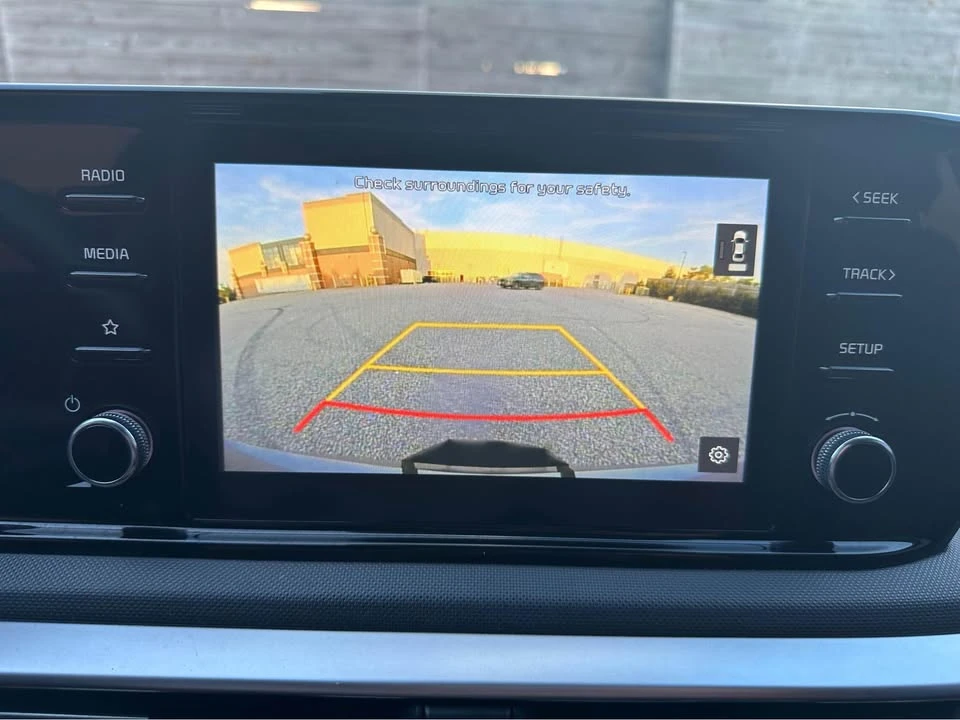 2021 Kia Optima/K5 - Image 15 of 17