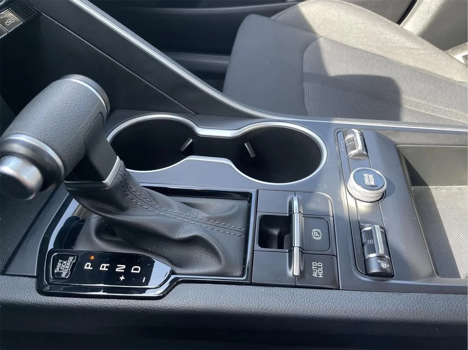 2021 Kia Optima/K5 - Image 15 of 18