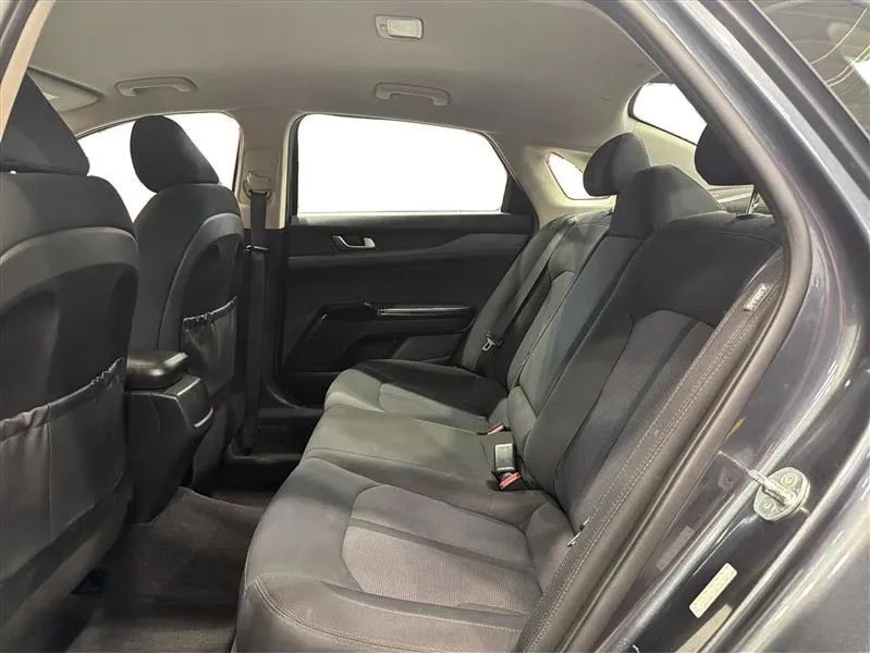2021 Kia Optima/K5 - Image 10 of 12