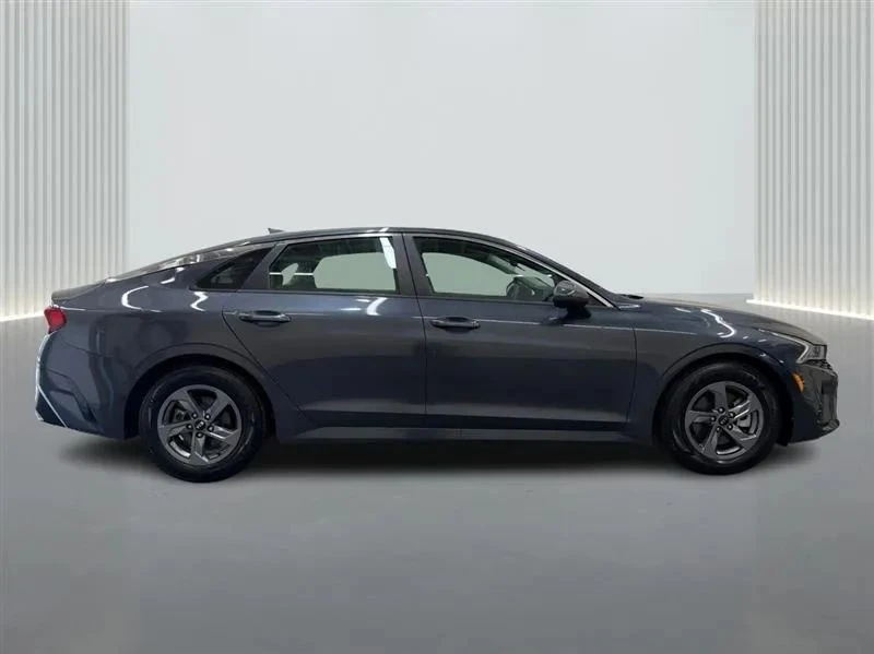 2021 Kia Optima/K5 - Image 6 of 12