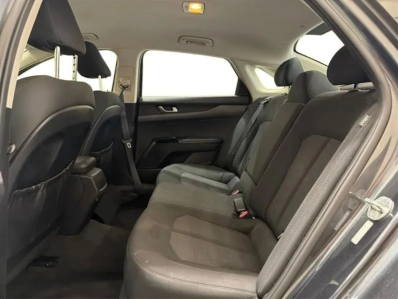2021 Kia Optima/K5 - Image 10 of 12