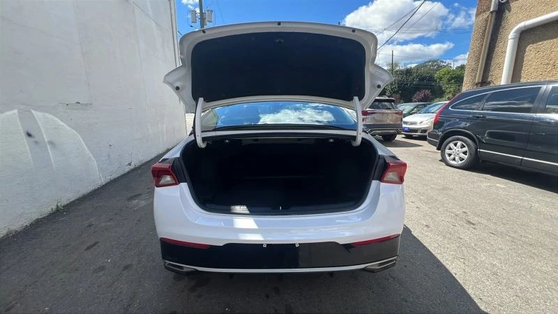 2021 Kia Optima/K5 - Image 9 of 12