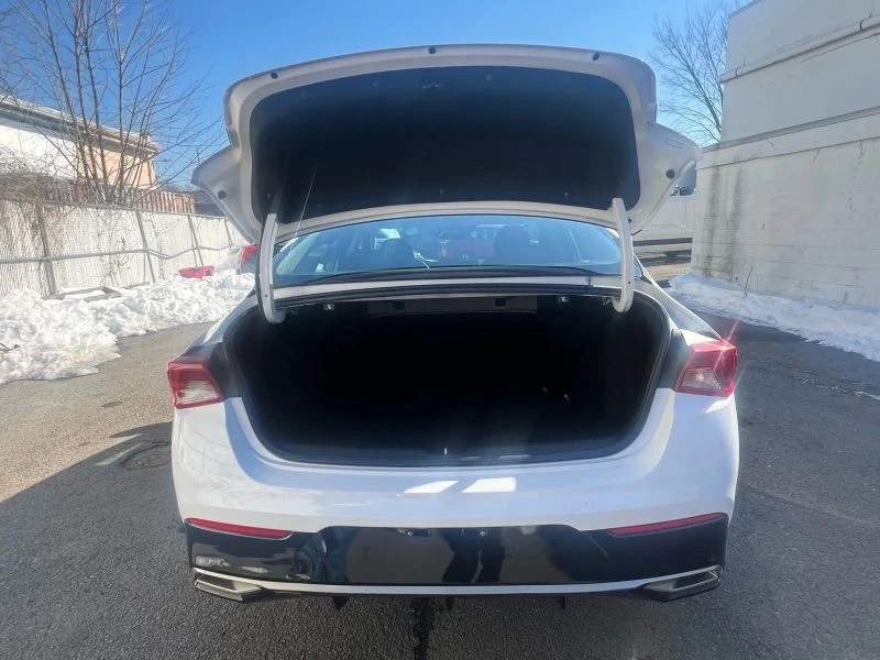 2021 Kia Optima/K5 - Image 9 of 12