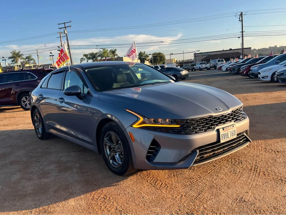 2021 Kia Optima/K5 - Image 2 of 13