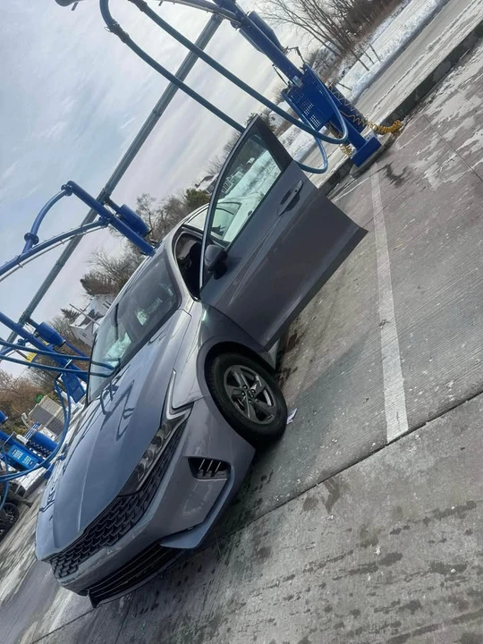 2021 Kia Optima/K5 - Image 2 of 9