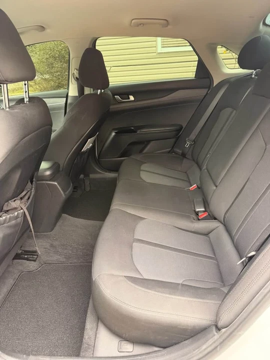 2021 Kia Optima/K5 - Image 5 of 6