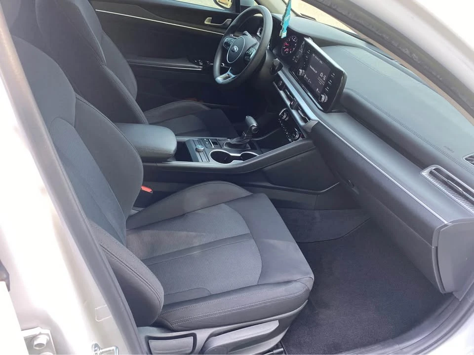2021 Kia Optima/K5 - Image 17 of 20