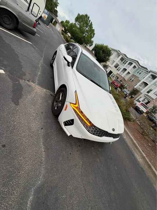 2021 Kia Optima/K5 - Image 2 of 12