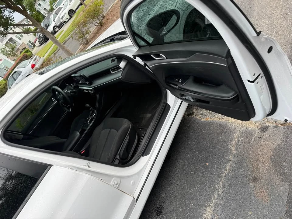 2021 Kia Optima/K5 - Image 6 of 12