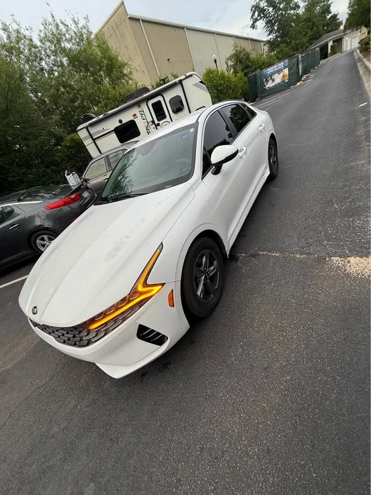 2021 Kia Optima/K5 - Image 3 of 12
