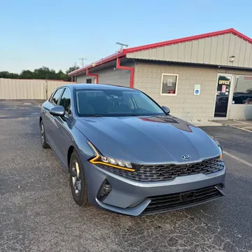 2021 Kia K5 LXS Sedan 4D