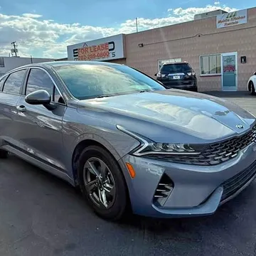 2021 Kia K5 LXS Sedan 4D