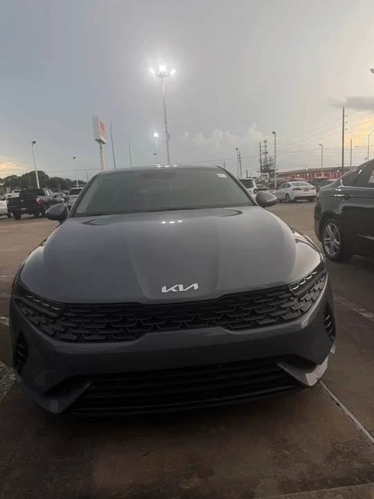2021 Kia Optima/K5 - Image 2 of 5