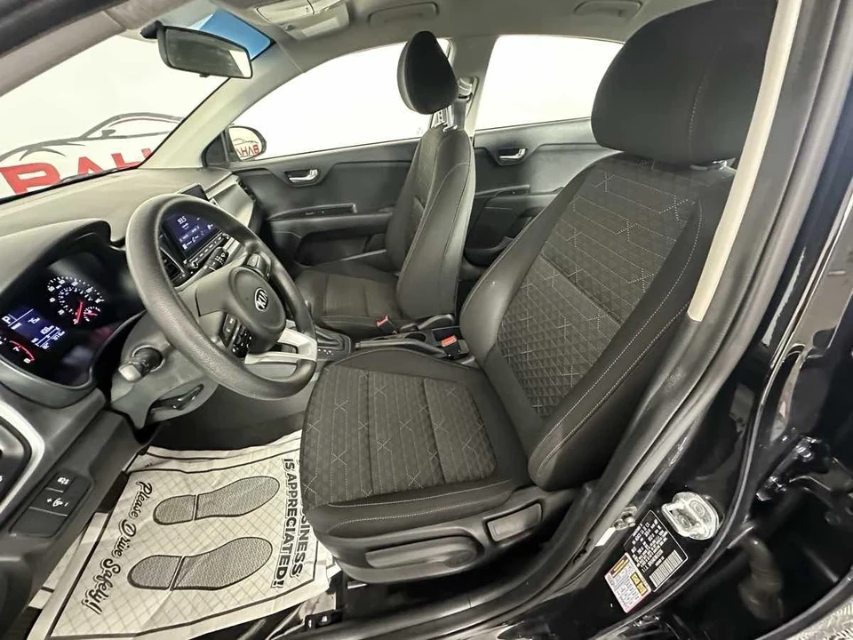2021 Kia Rio - Image 10 of 21