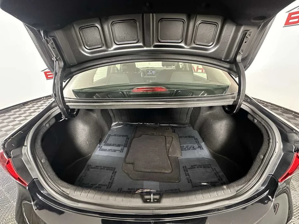 2021 Kia Rio - Image 12 of 21