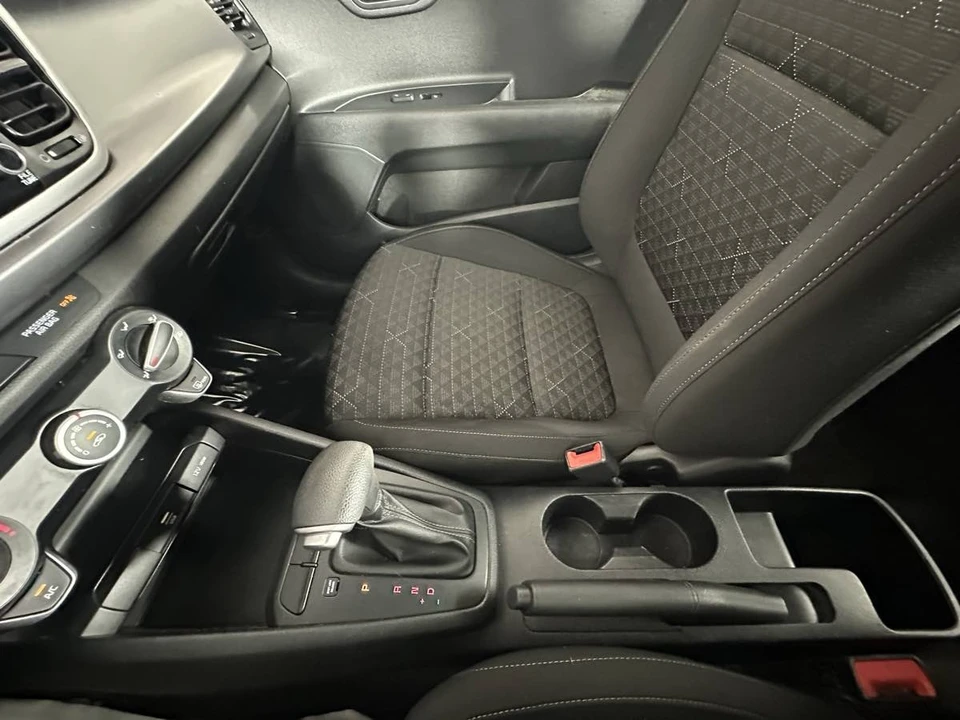 2021 Kia Rio - Image 19 of 21