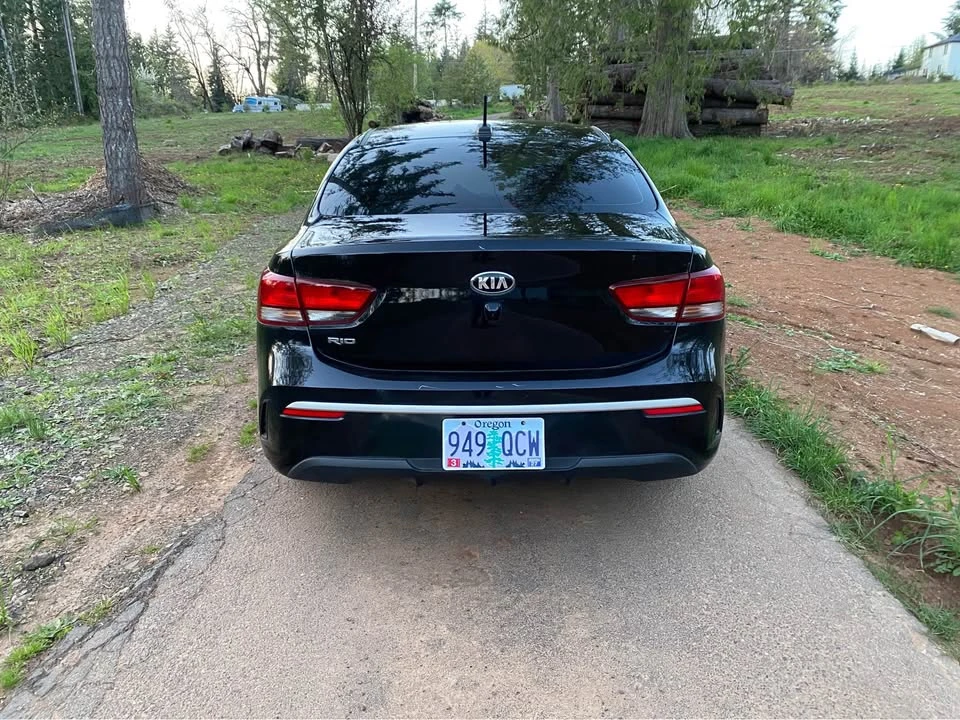 2021 Kia Rio - Image 6 of 12