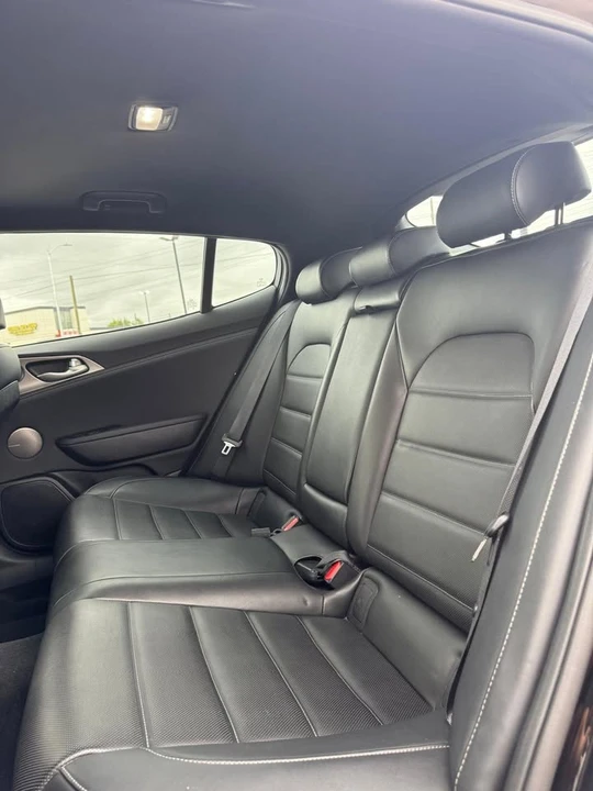 2021 Kia Stinger GT - Image 6 of 7