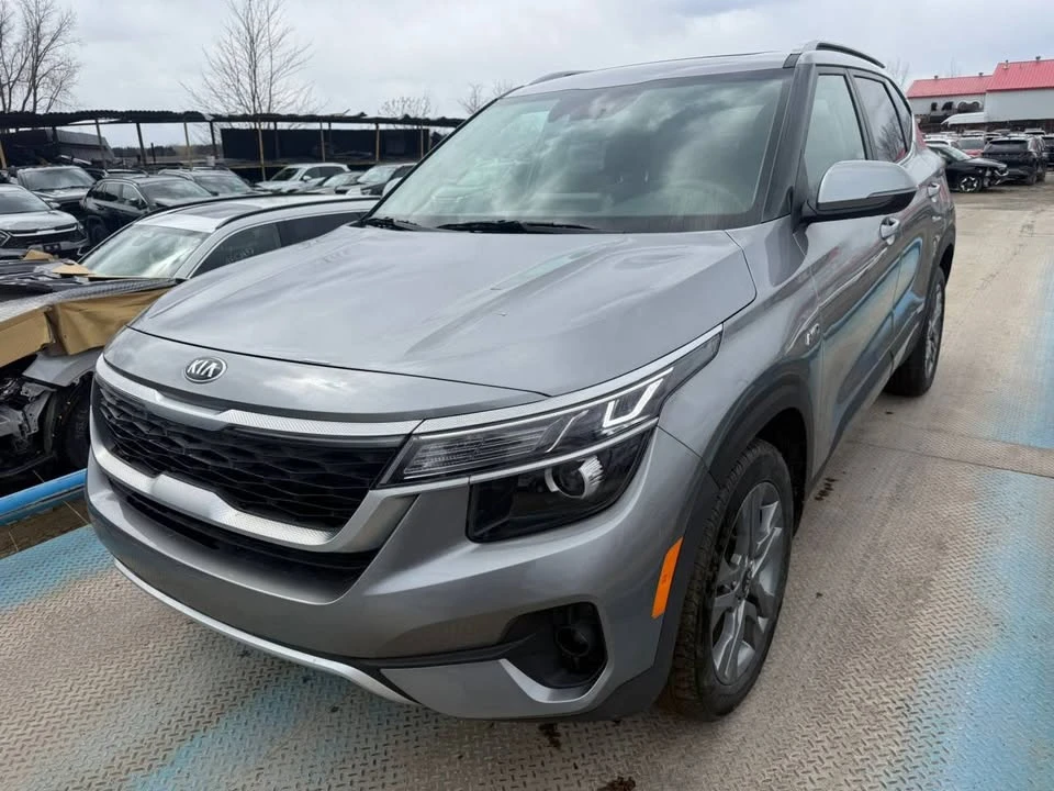 2021 Kia Seltos - Image 3 of 12