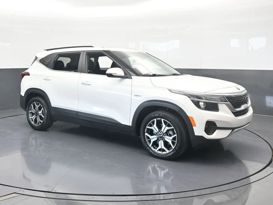 2021 Kia Seltos - Image 8 of 12